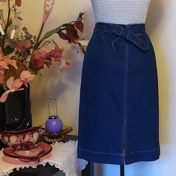 NWT Women’s Navy Blue Stretch Cotton Chic Midi Denim Skit Size 8 12 16 - Picture 6 of 7